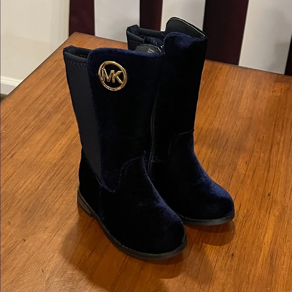 Michael Kors Emma Lily velour Boots new navy blue Girls Toddlers Size 7